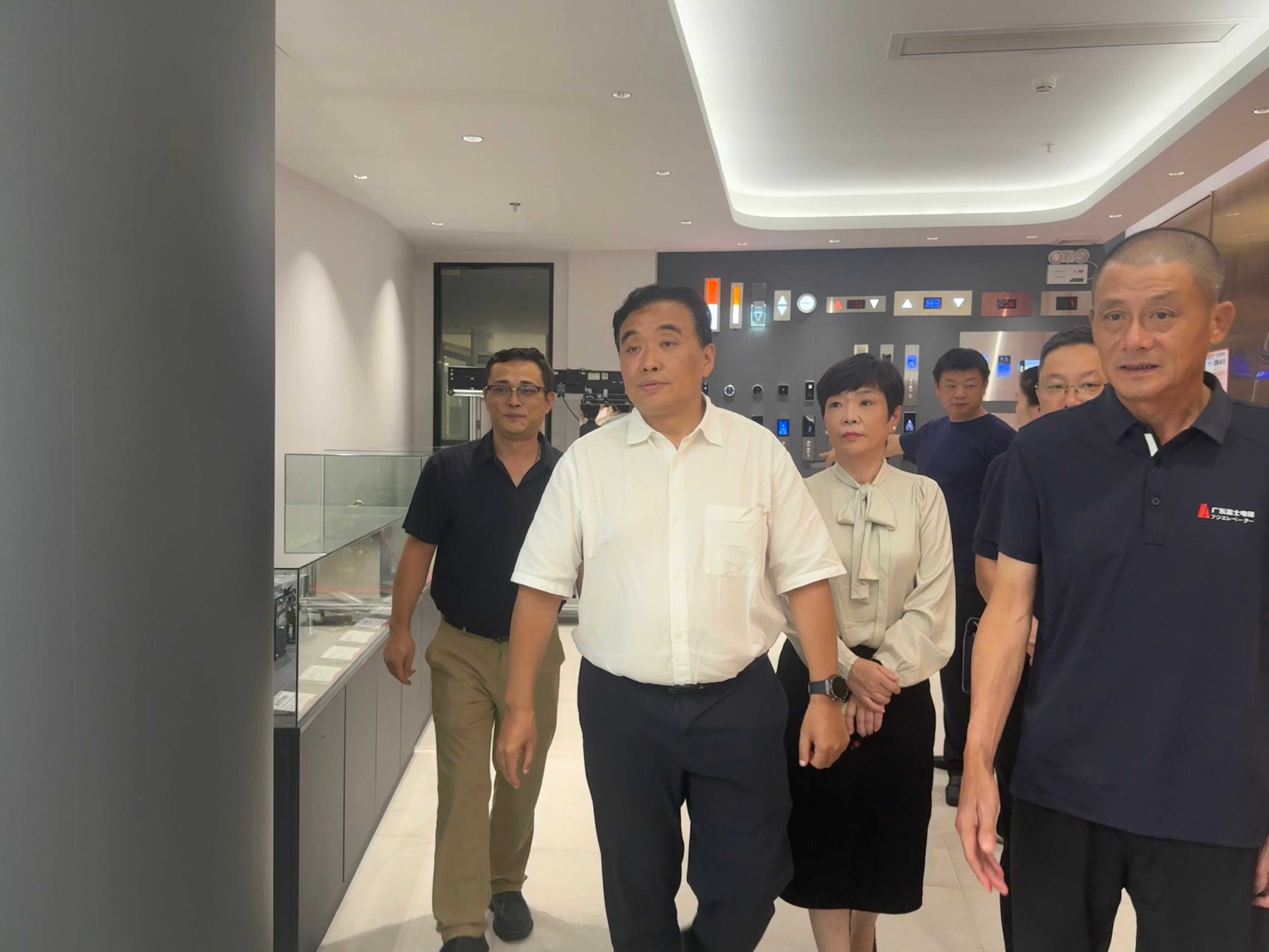 湘粤相依 侨联赋能｜湖南省、市侨联领导莅临乐鱼网页版-乐鱼（中国）官方
视察指导！